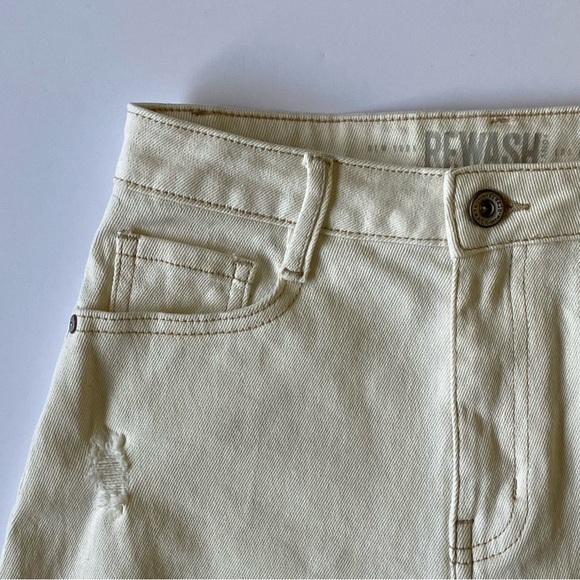 Shorts Size 1 25 Super High Rise New York Rewash Ivory White Juniors Cutoff EUC - Picture 3 of 16